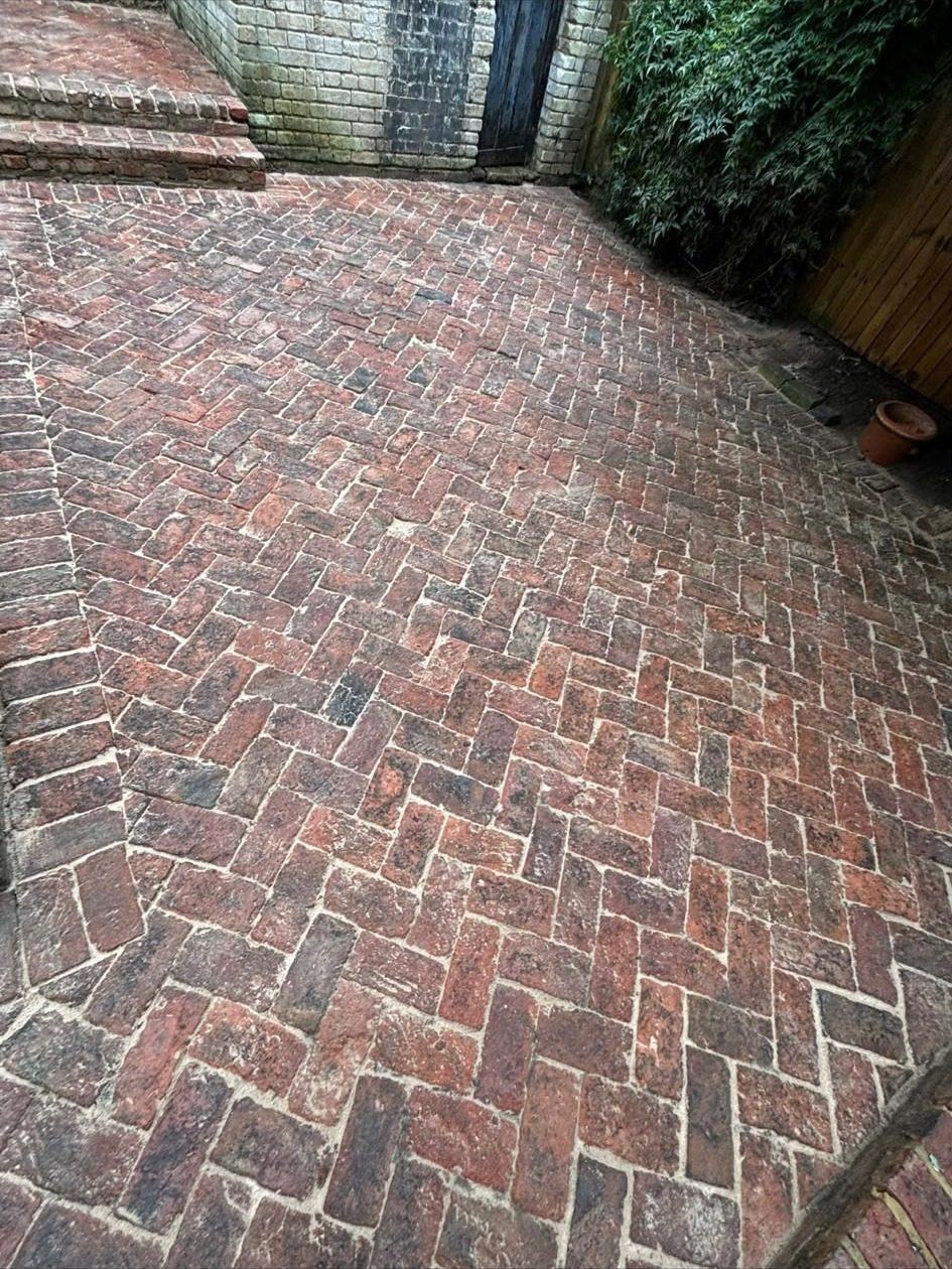 Brick paved driveway cleaned
